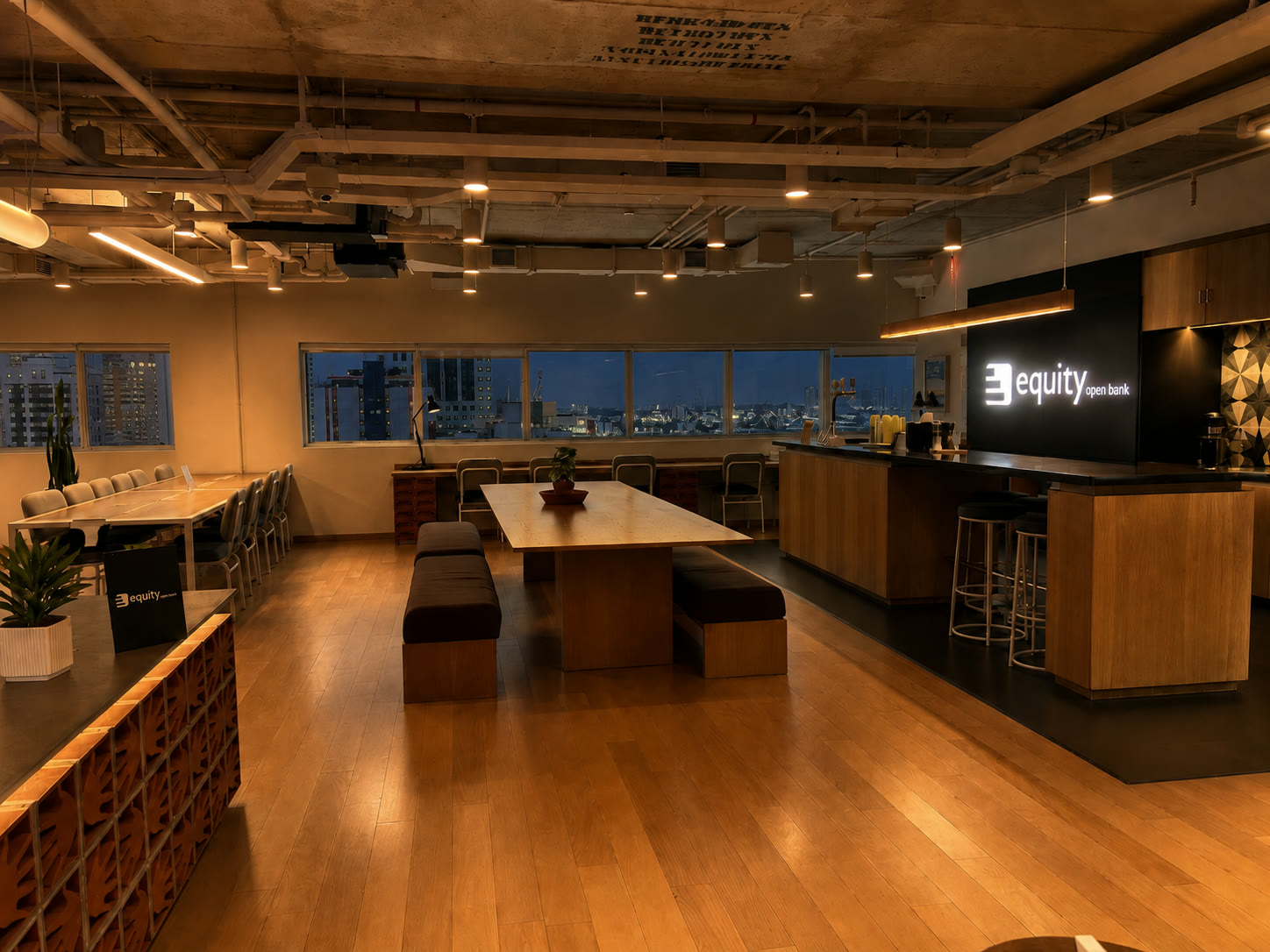 Área de convivência do escritório da Equity OpenBank